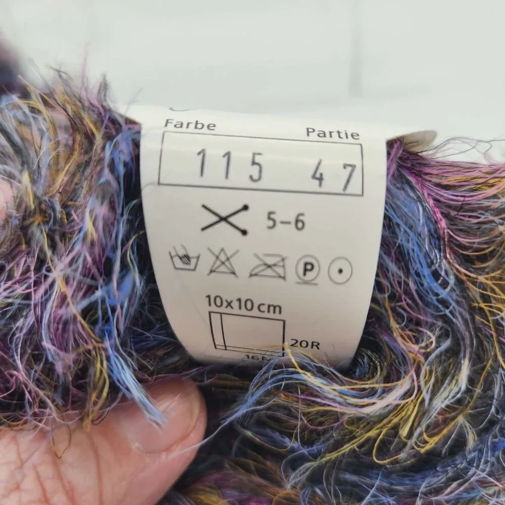 GGH Apart Color Eyelash Yarn 2 Skeins Color 115 Blues Purple Gold 50g 110m NEW